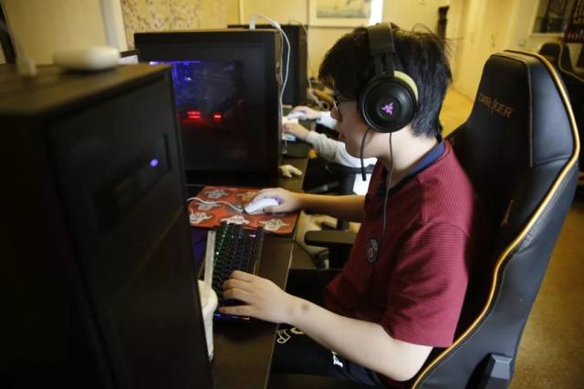 峰的压力测 峰的压力测